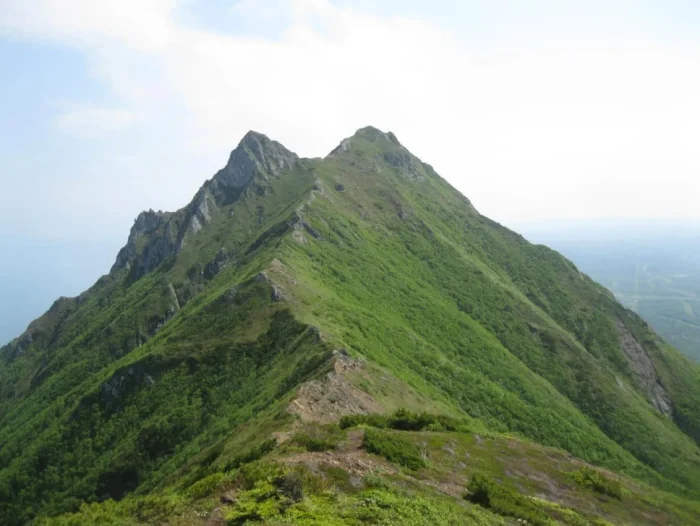 🐉 Хребет Жданко: место, где спит каменный дракон