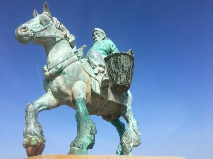 Оседлавшие море: Как в Остдейнкерке добывают креветок на лошадях