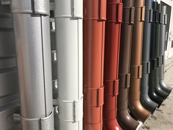 Руководство по монтажу водосточной системы: защита фундамента и фасада своими руками