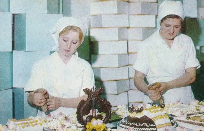 Секреты советского вкуса: Из чего на самом деле делали десерты по ГОСТу?
