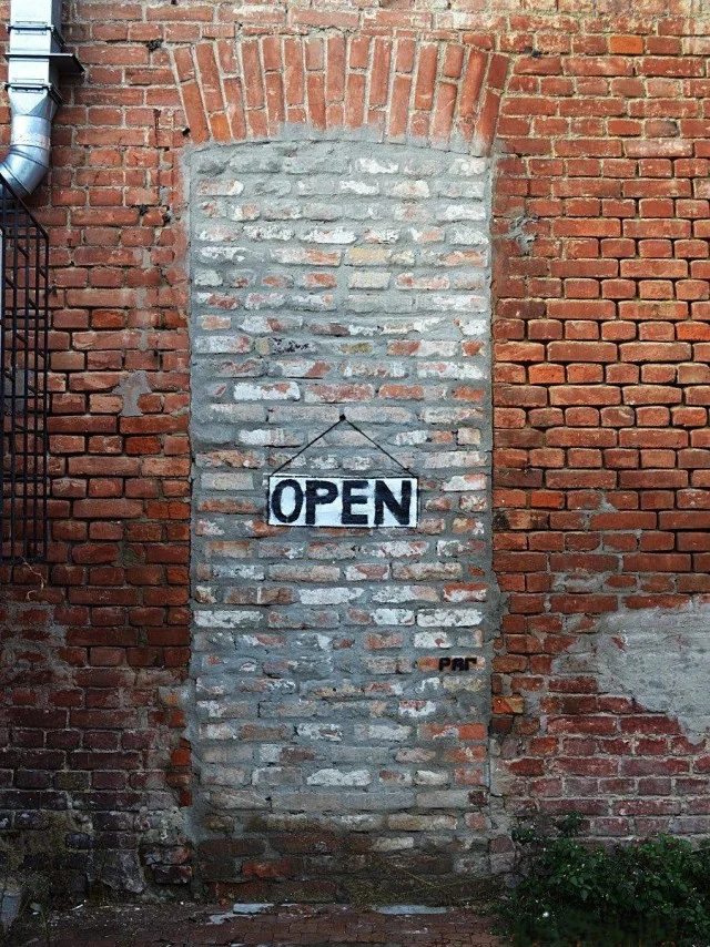 Уличные художества