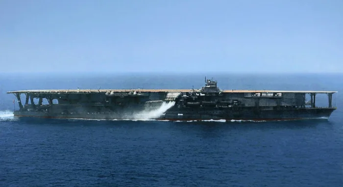 Авианосец Kaga: от чертежей линкора до огненного ада у Мидуэя