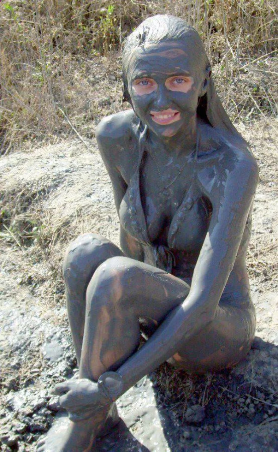 Грязные девчонки