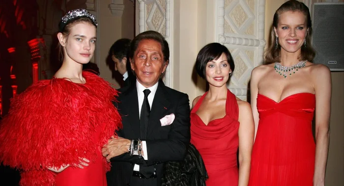 Прощай, легенда: Умер Валентино Гаравани, икона стиля и любимец принцессы Дианы.