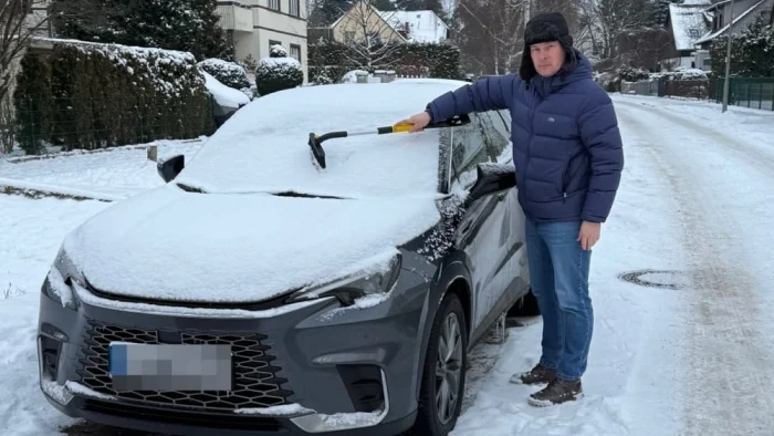 В Германии владельцам Toyota и Lexus отключили дистанционный запуск двигателя