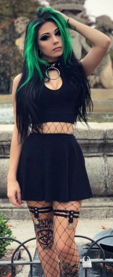 Симпатичные неформалочки