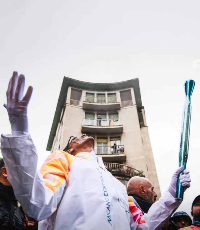 Снуп Догг зажигает Олимпиаду: рэпер несет огонь в своем стиле!