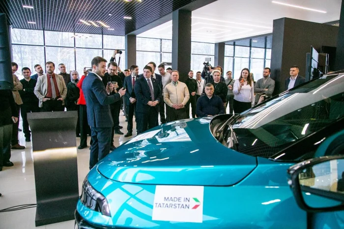 В апреле стартуют продажи электромобилей Атом