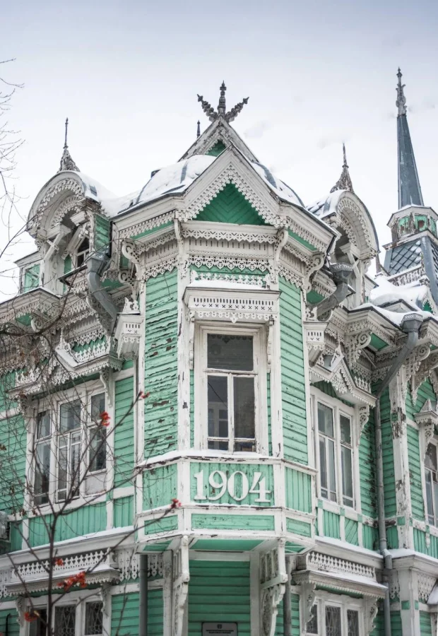 🏰 Особняк архитектора Хомича: резной модерн среди томских улиц