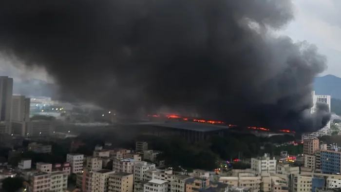 Пожар вспыхнул на заводе компании BYD