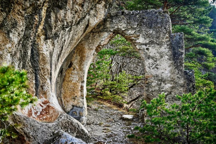 🏛 Таможенные ворота Чъырамад