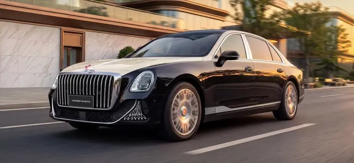 Hongqi раскрыла цены на седан Guoya: старт — 27,7 млн рублей