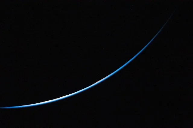 NASA открыло доступ к 12 000 фотографий миссии «Артемида-2»