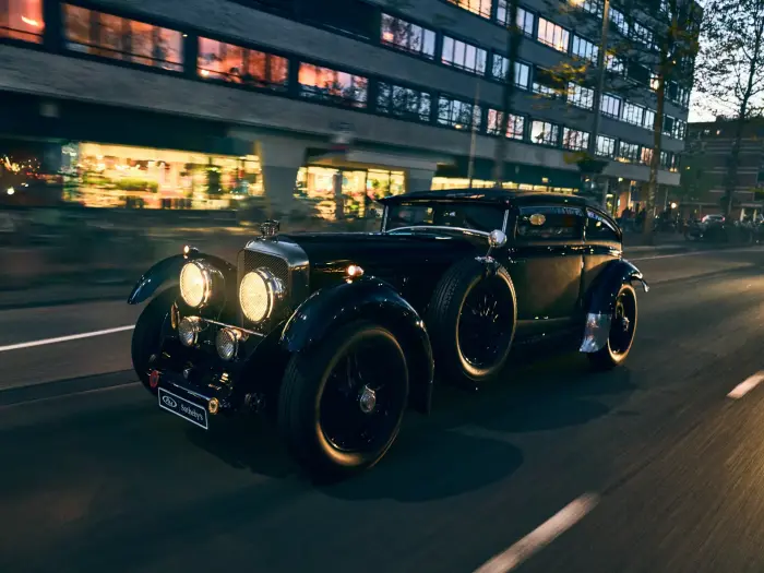 Знаменитый Bentley 1930-х выставили на продажу за €500 тысяч, но он оказался подделкой